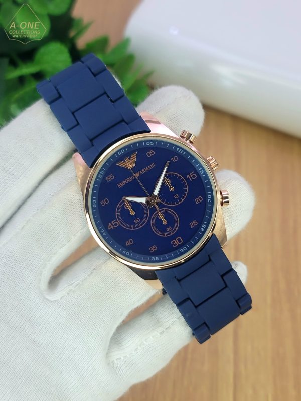 Emporio Armani Stylish Watch with Adjustable Strap