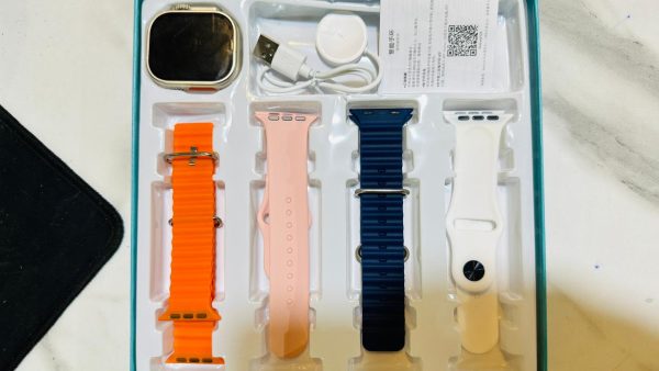 4 in 1 Ultra Smartwatch – Emulated Display